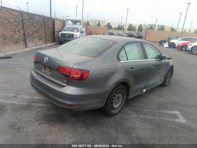3VW2B7AJ2HM401638 Volkswagen Jetta 1.4t S