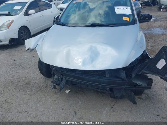 2015 NISSAN SENTRA SV VIN: 3N1AB7AP0FL683884