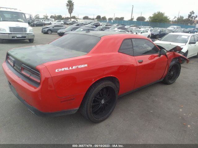 2C3CDZAG4FH764265 Dodge Challenger Sxt