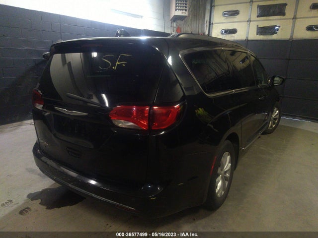 2C4RC1BGXHR530234 Chrysler Pacifica Touring-l