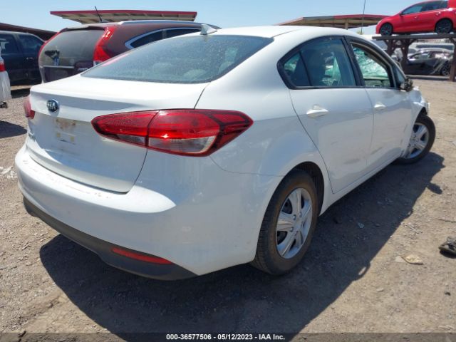 3KPFK4A7XHE012800 KIA FORTE LX