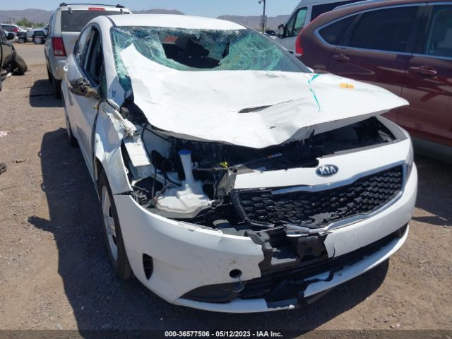 3KPFK4A7XHE012800 KIA FORTE LX
