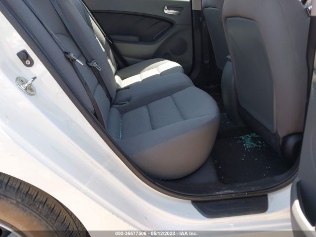3KPFK4A7XHE012800 KIA FORTE LX