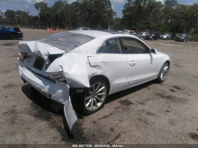 WAUCFAFR1FA061798 Audi A5 PREMIUM