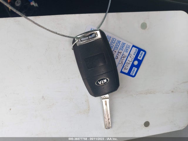 KIA Optima Lx 2015 5XXGM4A75FG434346 Image 3