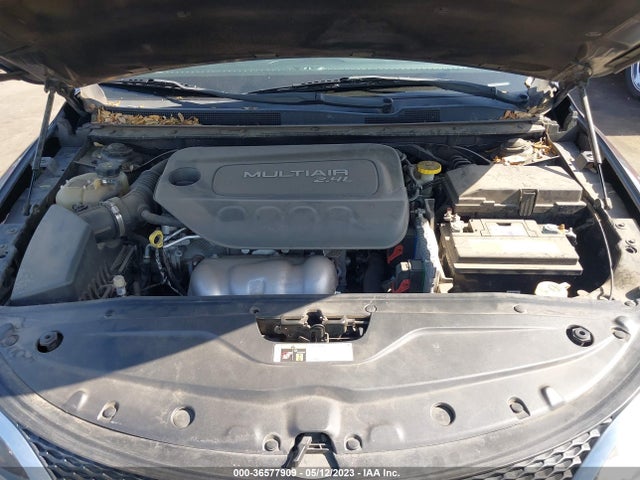 Chrysler 200 Limited 2015 1C3CCCAB3FN633159 Image 11