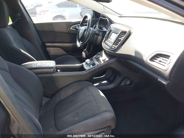 Chrysler 200 Limited 2015 1C3CCCAB3FN633159 Image 6
