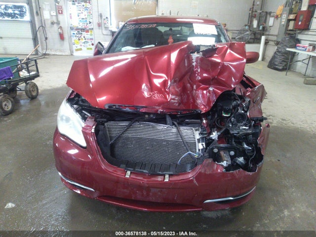 1C3CCBBG9EN114278 Chrysler 200 Touring