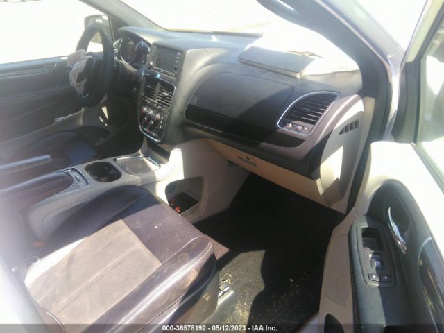 2C4RDGCG2KR758766 Dodge Grand Caravan Sxt