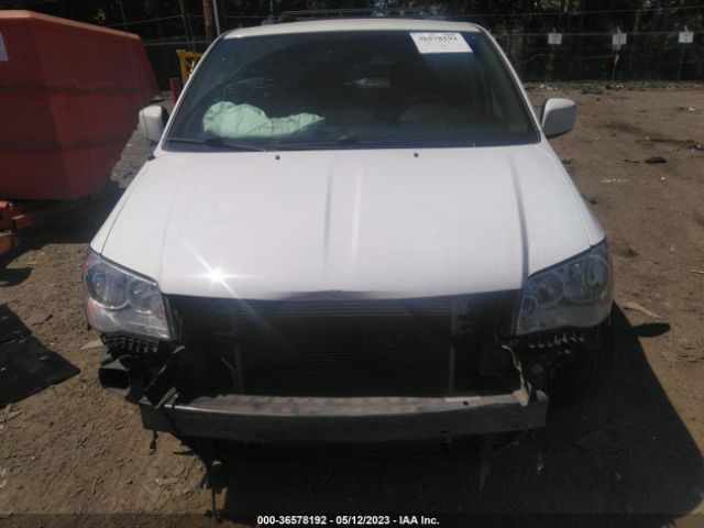 2C4RDGCG2KR758766 Dodge Grand Caravan Sxt