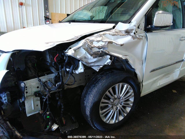 2C4RC1CG2FR743450 Chrysler Town & Country Touring-l