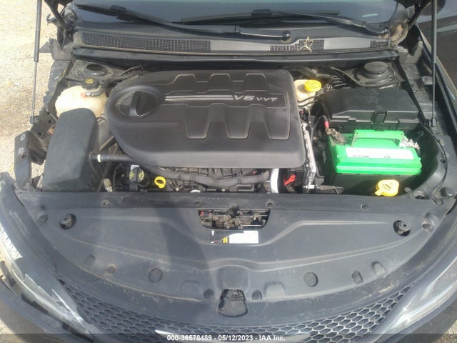 1C3CCCBG9FN736242 Chrysler 200 S