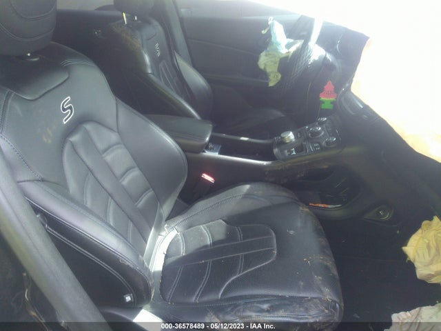 1C3CCCBG9FN736242 Chrysler 200 S