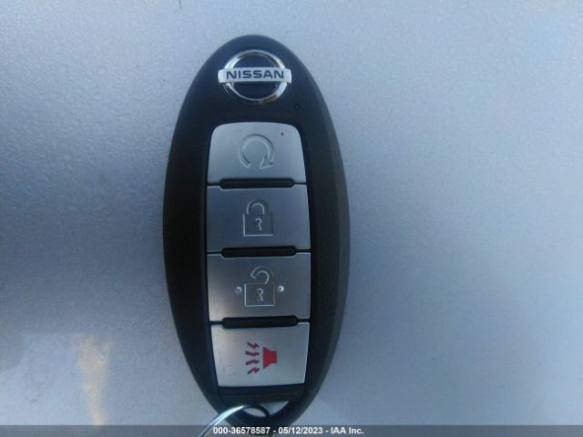 3N1CP5DV4LL505576 Nissan KICKS SR