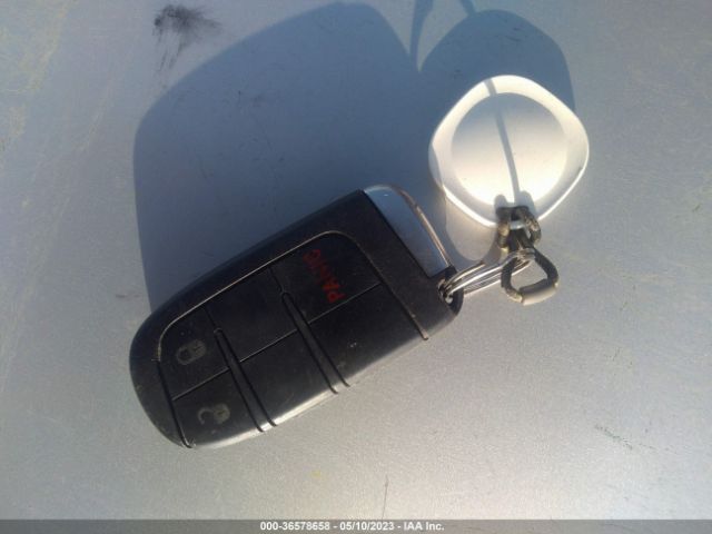 3C4PDCBG3ET211525 Dodge Journey Sxt