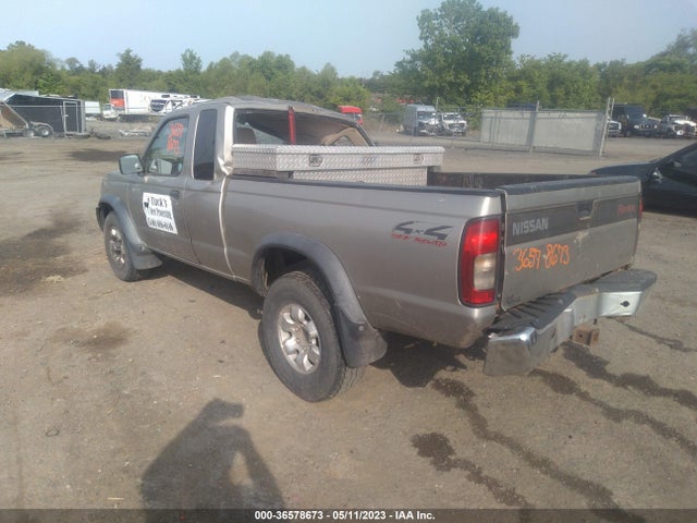 2000 NISSAN FRONTIER 4WD 1N6ED26Y6YC340148 Photo 2