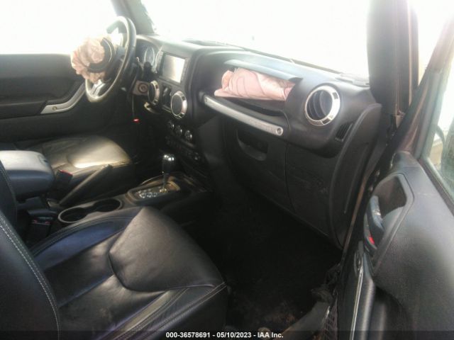 1C4BJWFG1HL667084 Jeep Wrangler Unlimited Rubicon