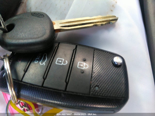 KIA FORTE LX 2018 3KPFK4A71JE277997 Image 11