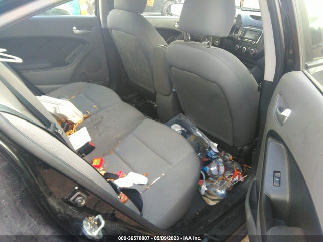 KIA FORTE LX 2018 3KPFK4A71JE277997 Image 8