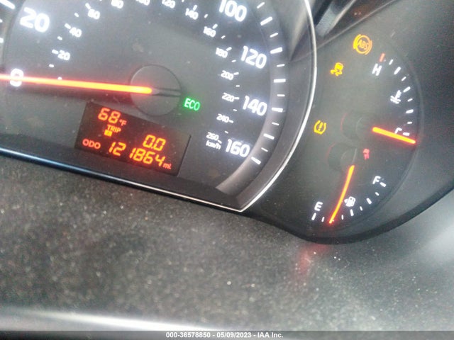2014 KIA SORENTO LX VIN: 5XYKT3A65EG484110