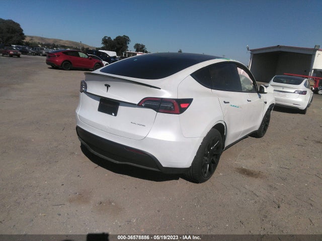 Tesla Model Y Long Range 2023 7SAYGDEE9PF691375 Image 4
