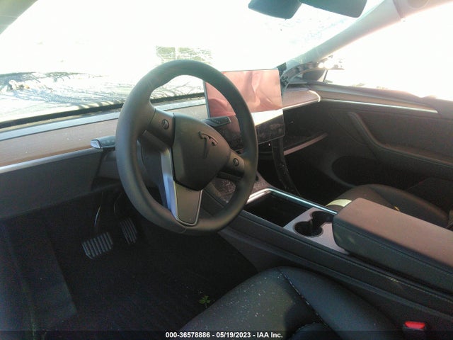 Tesla Model Y Long Range 2023 7SAYGDEE9PF691375 Image 5