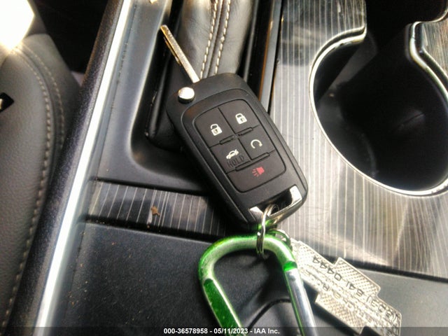 Chevrolet IMPALA LT 2018 2G1105S33J9112588 Image 11