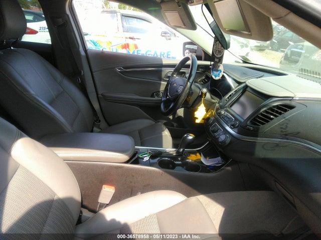 Chevrolet IMPALA LT 2018 2G1105S33J9112588 Image 5