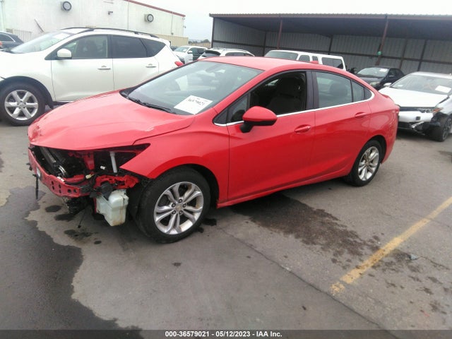 Chevrolet CRUZE LT 2019 1G1BE5SM1K7123378 Image 2