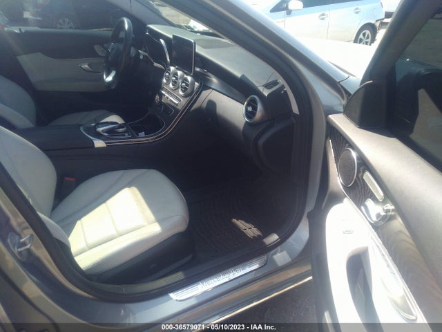 55SWF4KBXGU164073 Mercedes-Benz C-class C 300