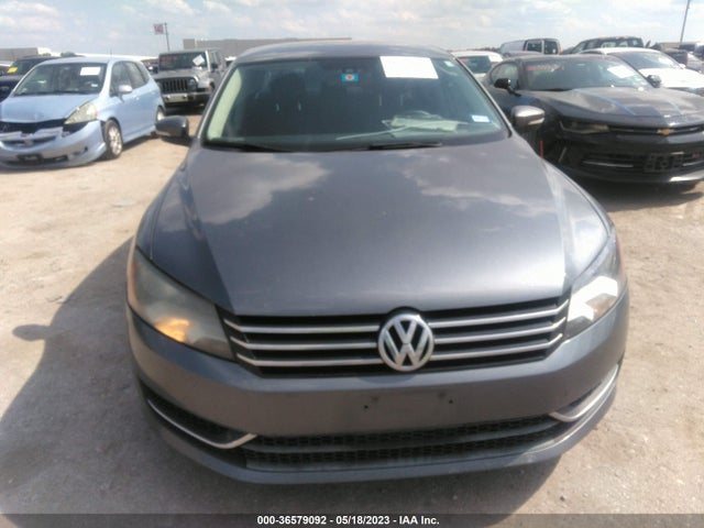 1VWAP7A3XEC009423 Volkswagen PASSAT S
