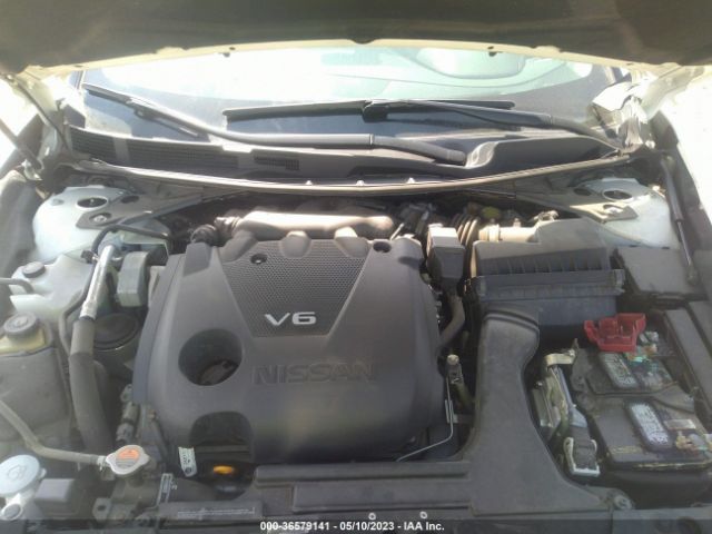1N4AA6AP2HC407897 Nissan Maxima Platinum