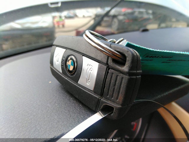 BMW X1 Sdrive28i 2014 WBAVM1C59EVW54073 Image 3