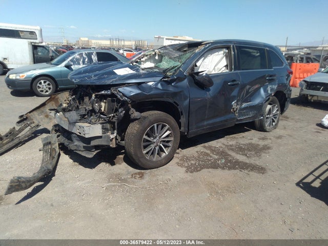 Toyota Highlander Xle/se 2017 5TDKZRFH5HS521451 Image 2