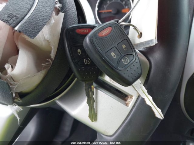 1C4NJCEB6FD110793 Jeep Compass Latitude