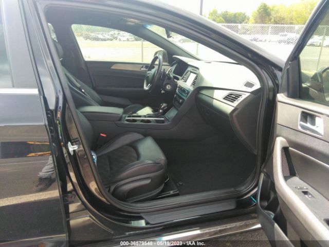 5NPE34AB4HH557562 Hyundai Sonata Sport