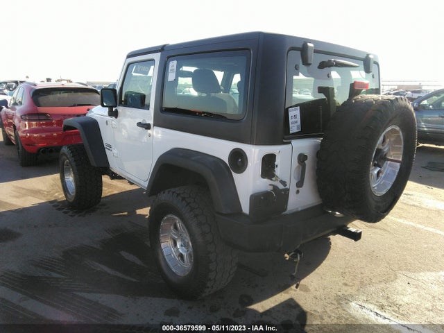 1C4AJWAG0FL530864 Jeep Wrangler Sport