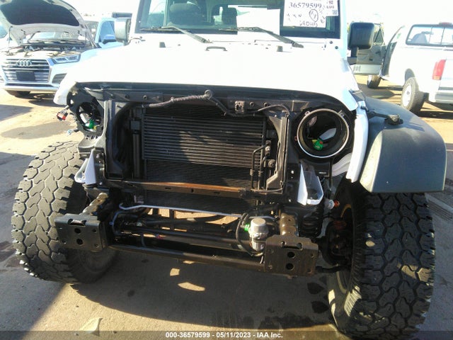 1C4AJWAG0FL530864 Jeep Wrangler Sport