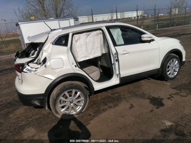JN1BJ1BW2MW441941 Nissan Rogue Sport Sv