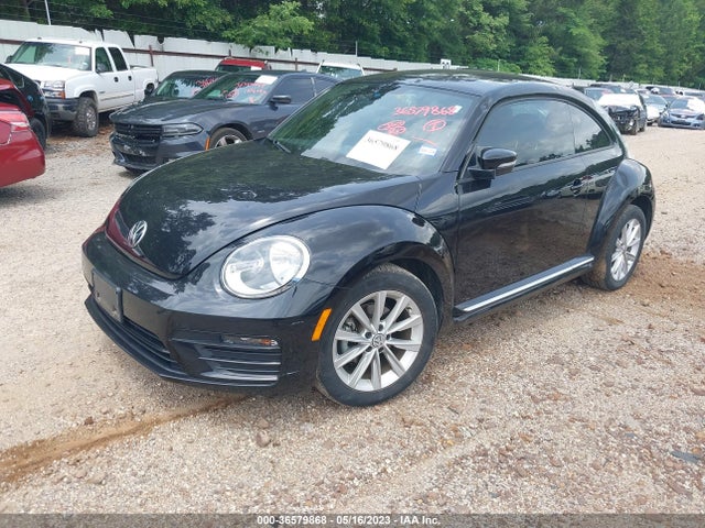 2018 Volkswagen Beetle, VIN: 3VWFD7AT7JM706328