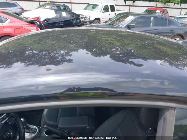 2018 Volkswagen Beetle, VIN: 3VWFD7AT7JM706328
