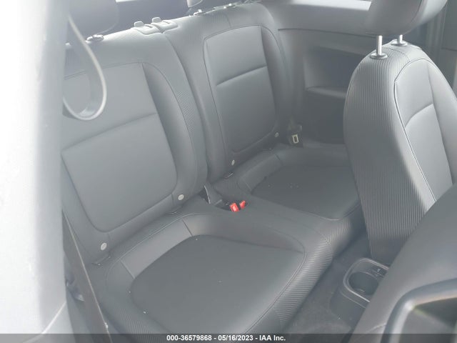 2018 Volkswagen Beetle, VIN: 3VWFD7AT7JM706328