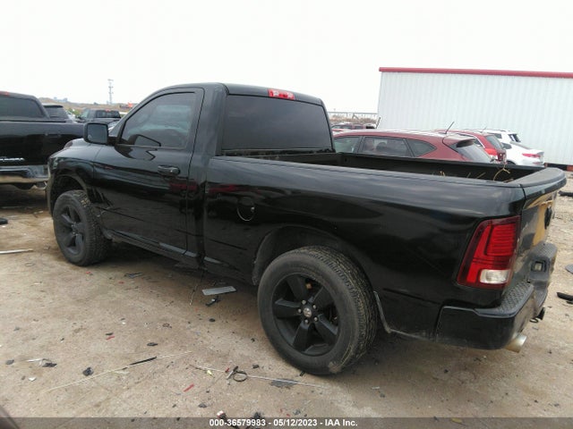 2013 RAM 1500 EXPRESS VIN: 3C6JR7AT0DG587093