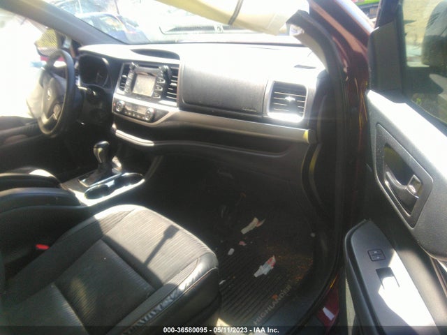 Toyota Highlander Le 2015 5TDZKRFHXFS057749 Image 6