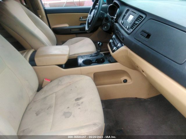 KNDMB5C11G6142667 KIA SEDONA LX