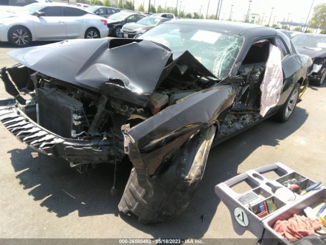 2C3CDZAG7FH810994 Dodge Challenger Sxt