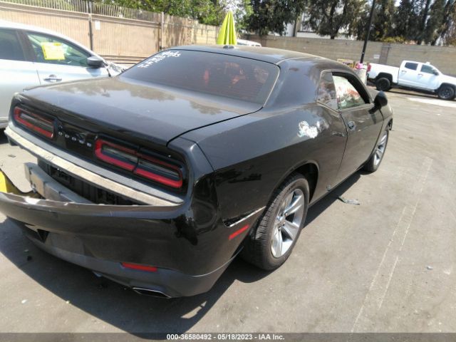 2C3CDZAG7FH810994 Dodge Challenger Sxt