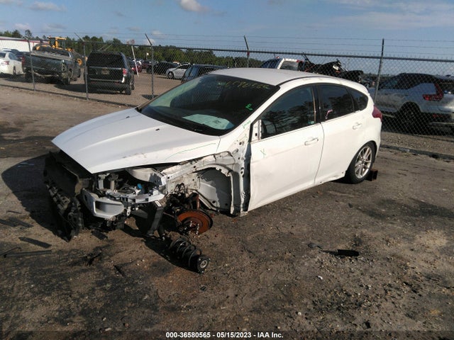 2016 FORD FOCUS SE VIN: 1FADP3K24GL263829
