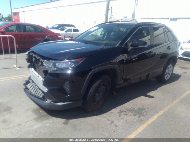Toyota RAV4 LE 2019 JTMG1RFV4KD504811 Image 2