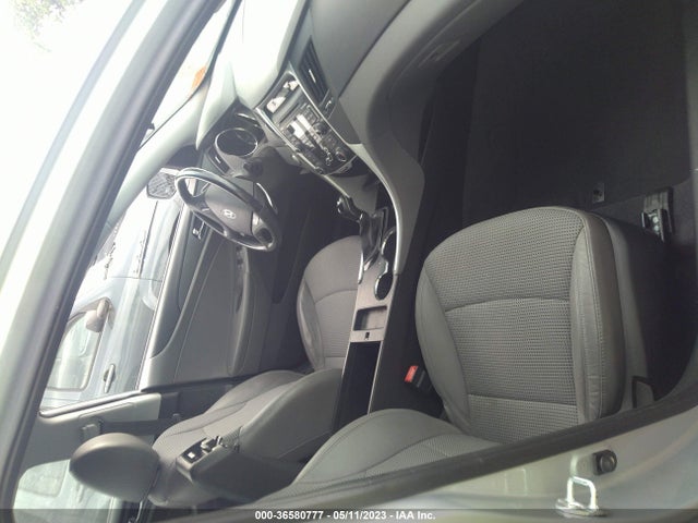 2011 HYUNDAI SONATA SE VIN: 5NPEC4AC5BH028752